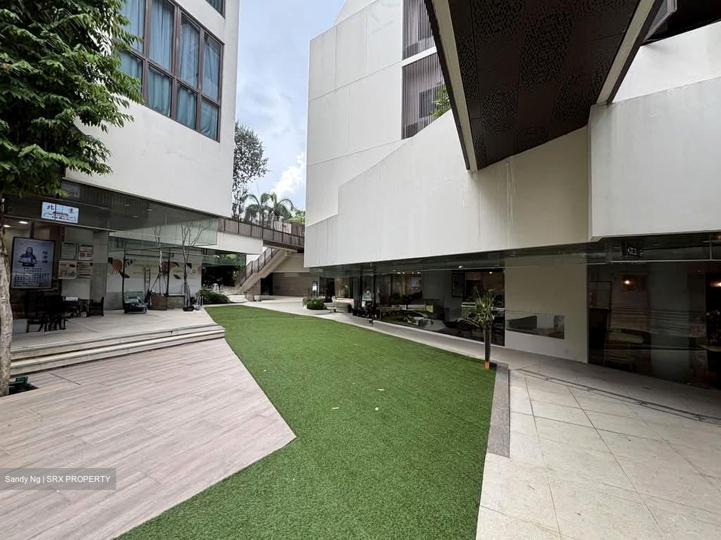 Parksuites (D10), Retail #591809821